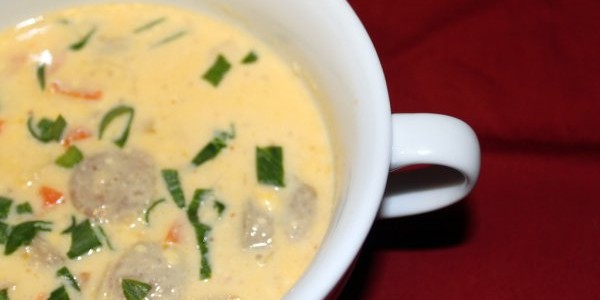 Crock-Pot Cheese, Beer & Bratwurst Soup