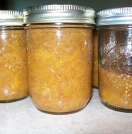 crock-pot spiced peach honey butter