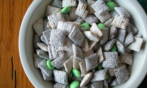 crock-pot st patty's mint muddy buddies