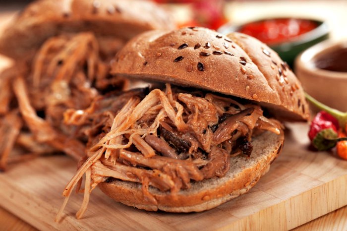 Easy Crockpot Pulled Pork Recipe