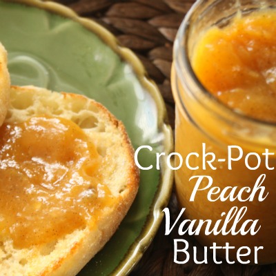 Crock-Pot Peach Vanilla Butter - Take advantage of fresh seasonal peaches and put some up for later with this delicious crock-pot peach vanilla butter recipe! Spread on toast or an English muffin or spoon over yogurt and top with granola. It is AMAZING! | CrockPotLadies.com