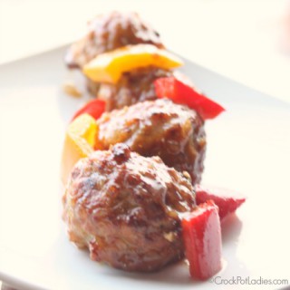 Slow Cooker Hawaiian Meatballs {via CrockPotLadies.com} #SlowCooker #CrockPot #Meatballs #Appetizers