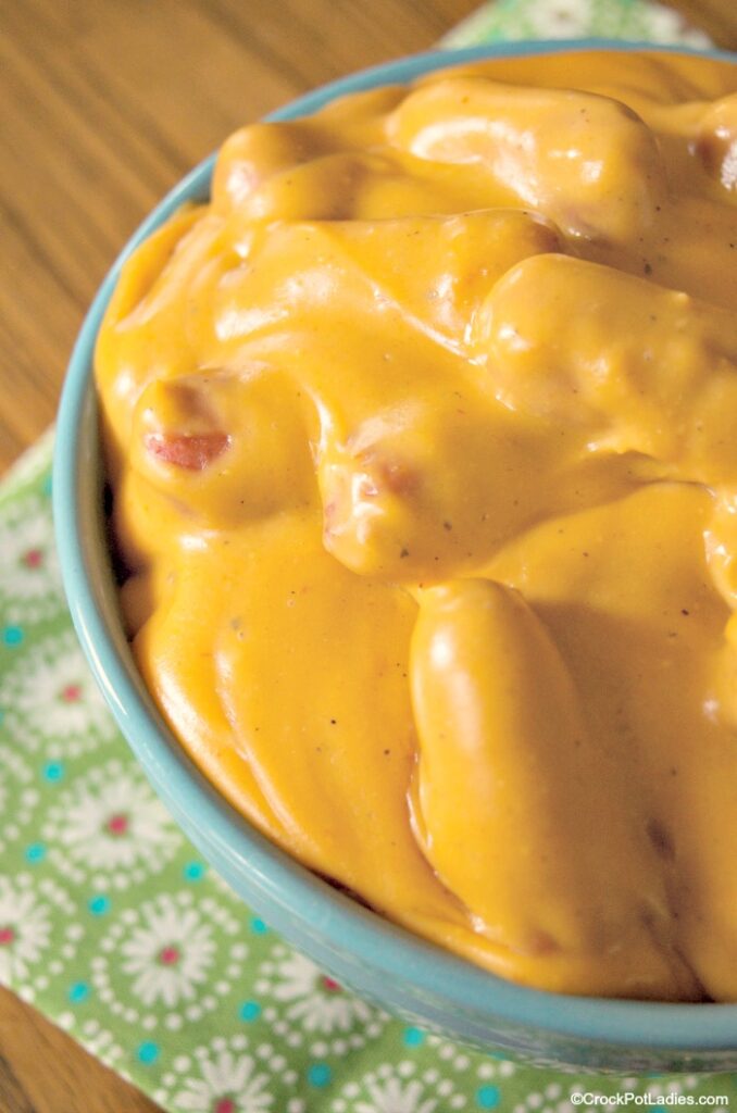 Crock-Pot Cheesy Little Smokies